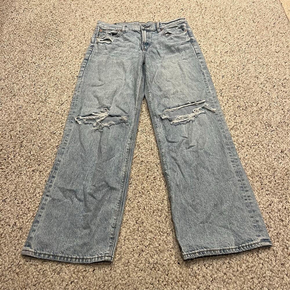 American Eagle Stovepipe Jeans 10 Regular Strigid Denim Distressed Light Wash